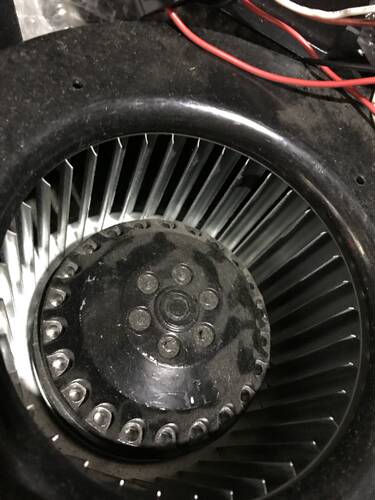 R2D140-AB02-14 R2D140-AC02-14 A2E200-AF02-01 papst 400V风机