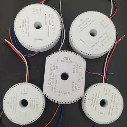 24V三线三色LED并联220v分段变压器欧水晶吊灯驱动器多头驱动电源