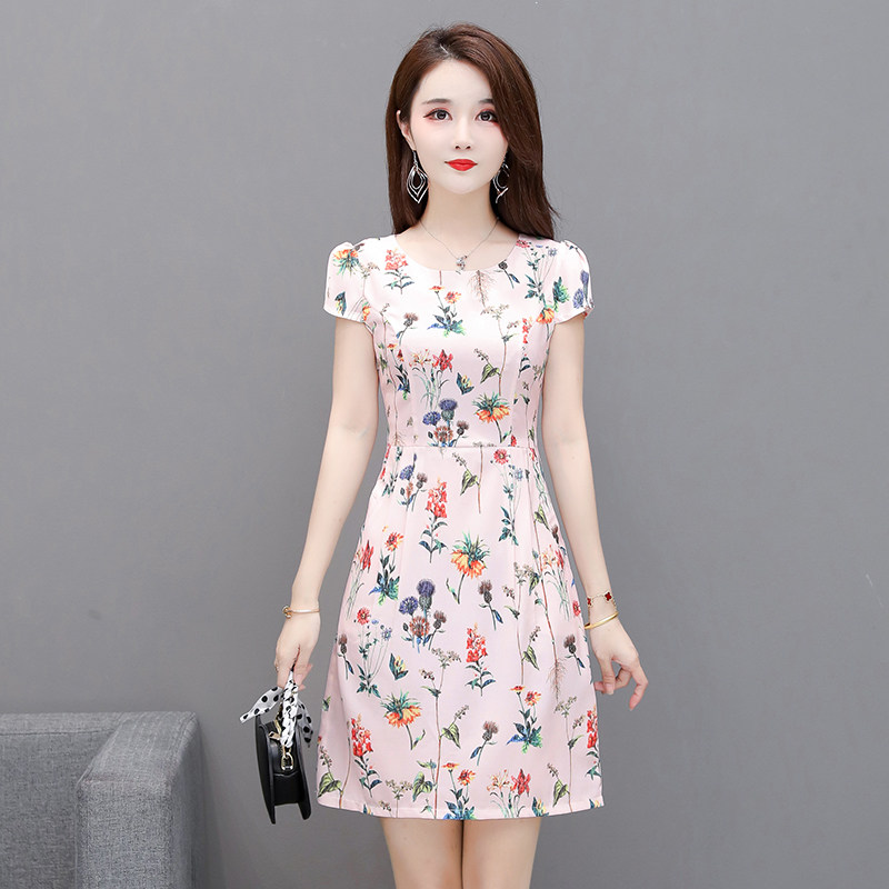 气质包臀连衣裙收腰显瘦2026夏季新款韩版圆领短袖知性一步裙女