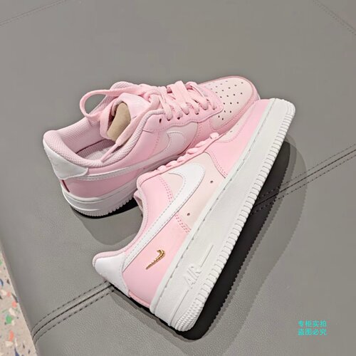 Nike耐克26年秋季女款空军一号AF1运动低帮板鞋休闲鞋IV5197-601