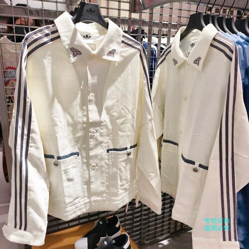 Adidas三叶草26春季款男女民族风刺绣印花条纹运动夹克外套KW5673