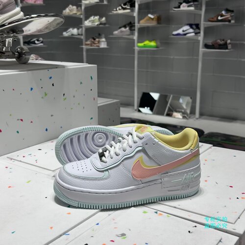 NIKE耐克女鞋Air Force 1空军一号板鞋缓震运动休闲鞋IV3221-181