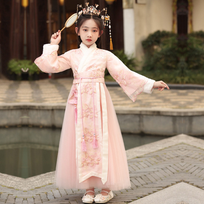 汉服女童2026秋冬季儿童中国汉服