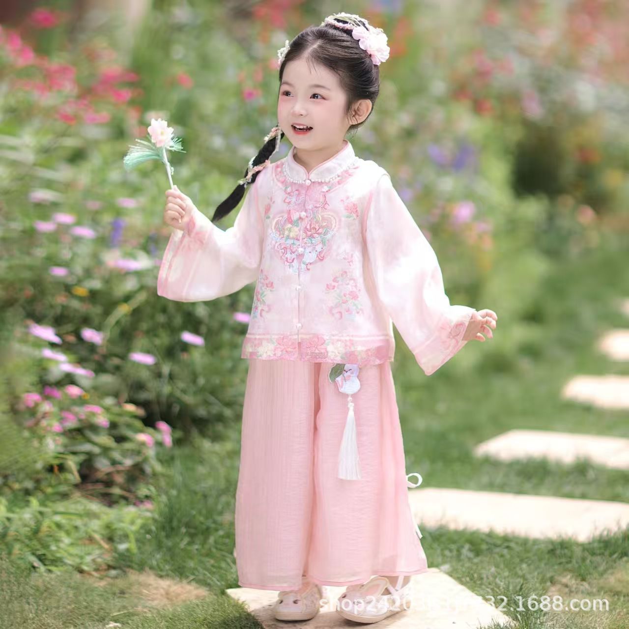 新款女童春秋汉服套装2026年新中式春装儿童国风超仙春秋唐装套装