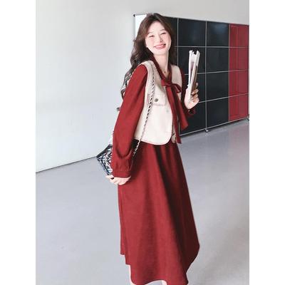 氛围感穿搭马甲配红色衬衫连衣裙女春秋2025年绝美小香风两件套装