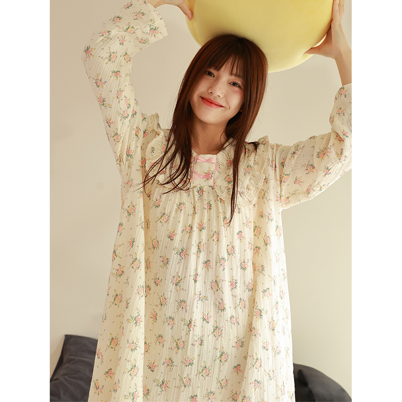 清晨雾花 馍馍原创2025新款复古长裙精致蕾丝纯棉皱皱纱长袖睡裙