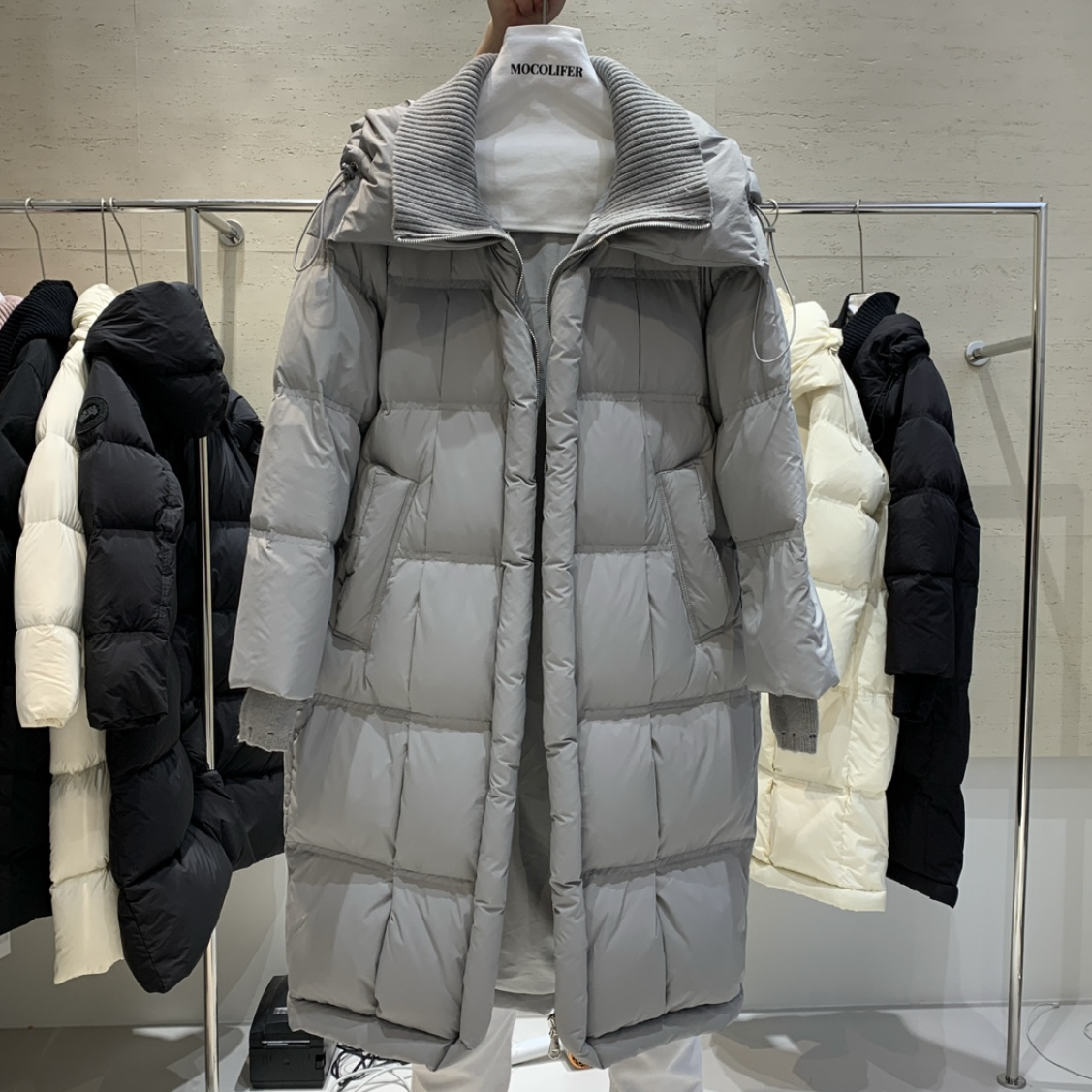 香雪雅-韩系简约毛线拼接长款保暖羽绒服外套37