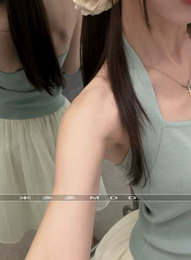 MDD-米多多-26年夏上新纯欲辣妹挂脖露背修身显瘦背心779