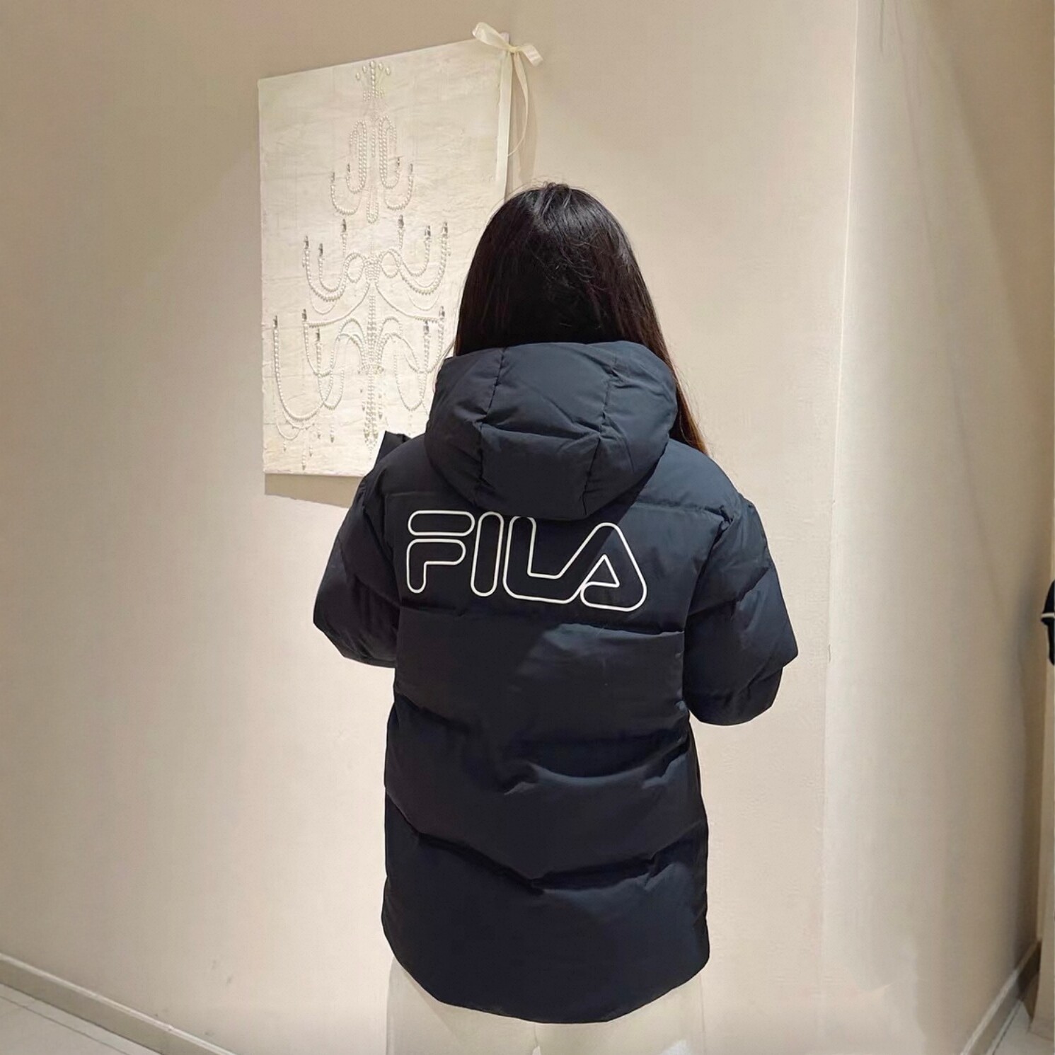 斐乐FILA男女款短款冬季时尚经典百搭运动连帽保暖舒适鸭绒羽绒服