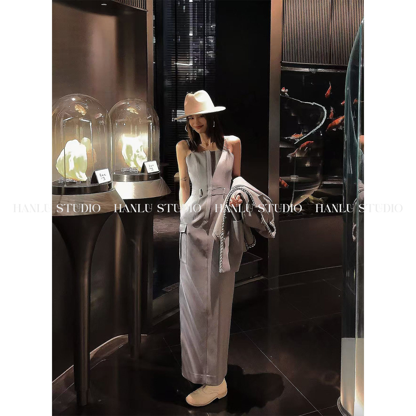 HanLu studio品牌线·小众高腰立裁收腰显瘦高JI灰色吊带连衣裙