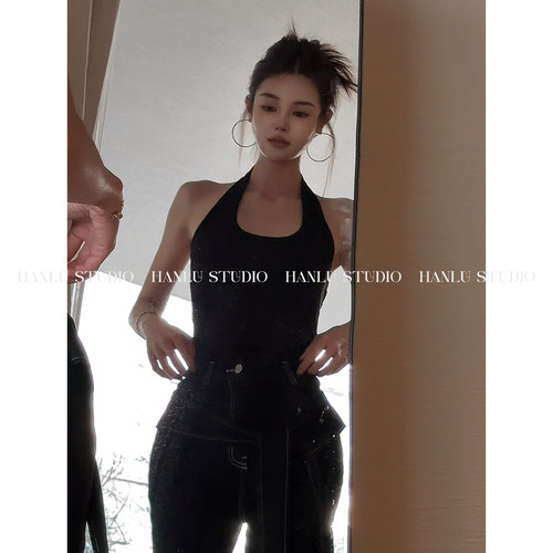 HANLU STUDIO经典百搭挂脖露背背心 棉感收腰显瘦针织无袖上衣黑
