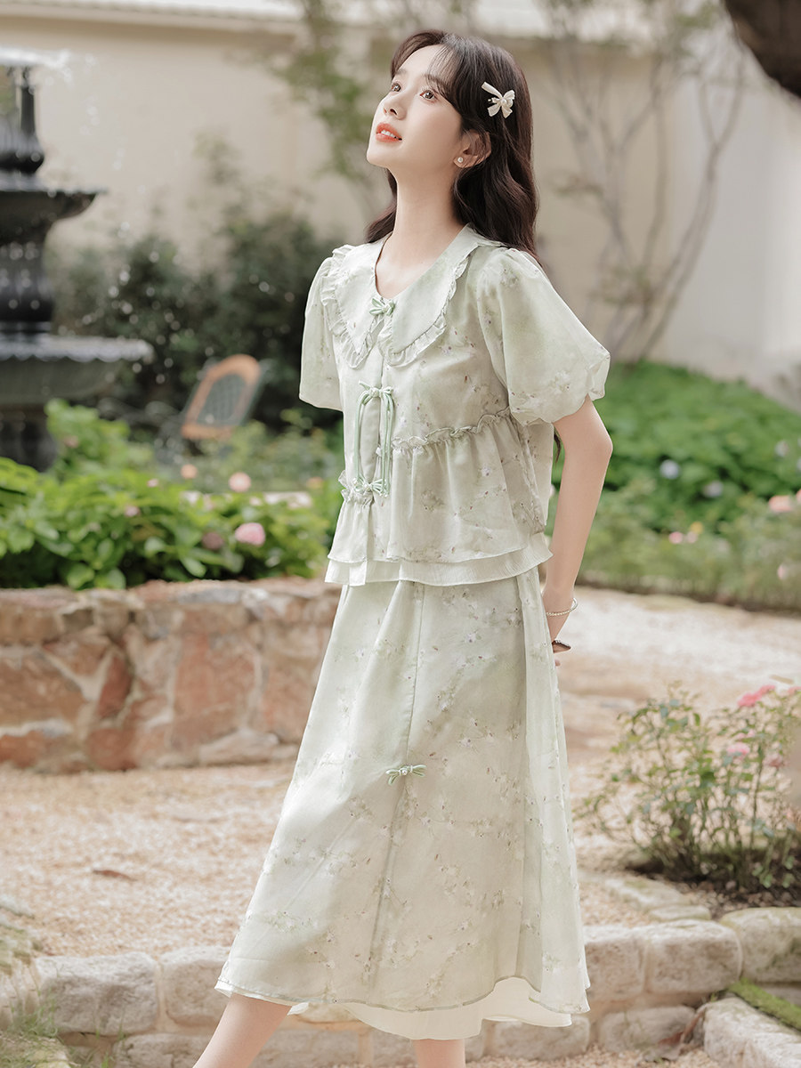 디자인 감각 틈새 새로운 중국 스타일 여성 여름 소녀 젊은 스타일 국가 스타일 문학 복고풍 쉬폰 탑과 스커트 정장