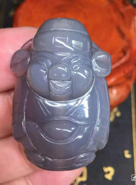 玛瑙精雕元宝猪挂饰男女款吊坠