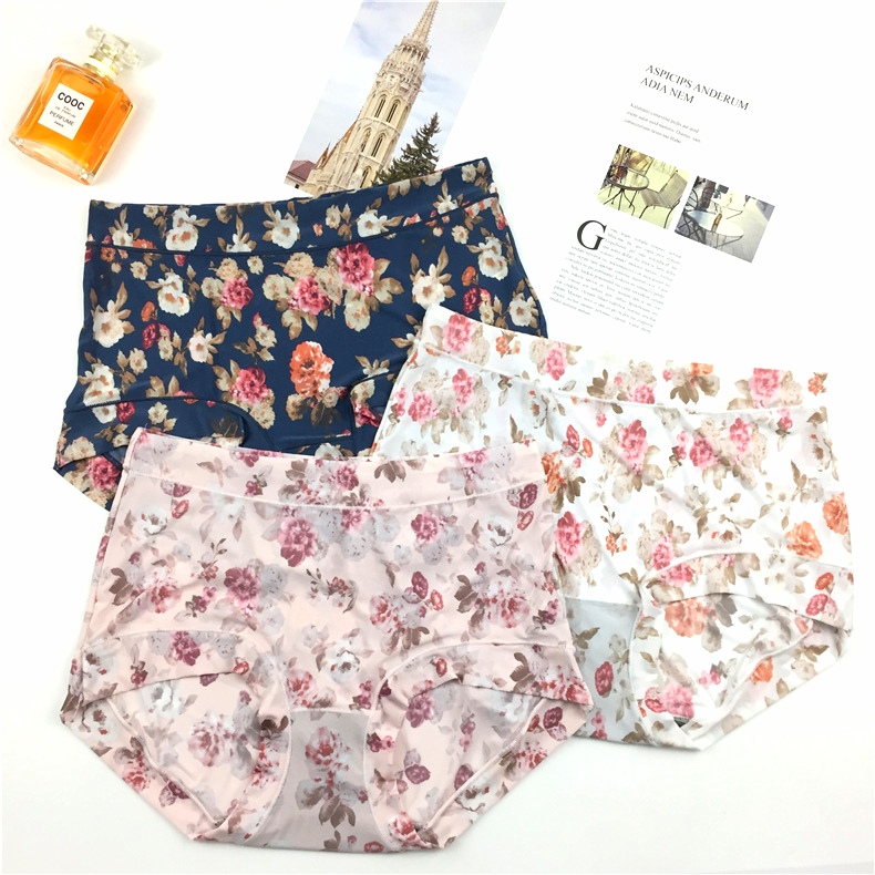 冰丝内裤女高腰大码石墨烯莫兰迪色干爽抑菌裆女士包臀透气三角裤