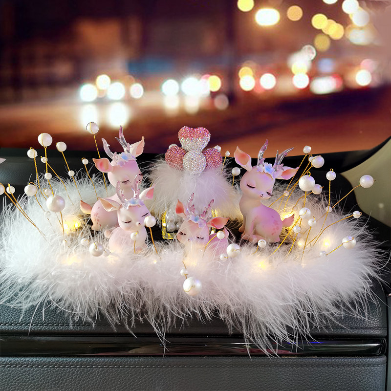 带氛围灯女生车内装饰一路平安鹿