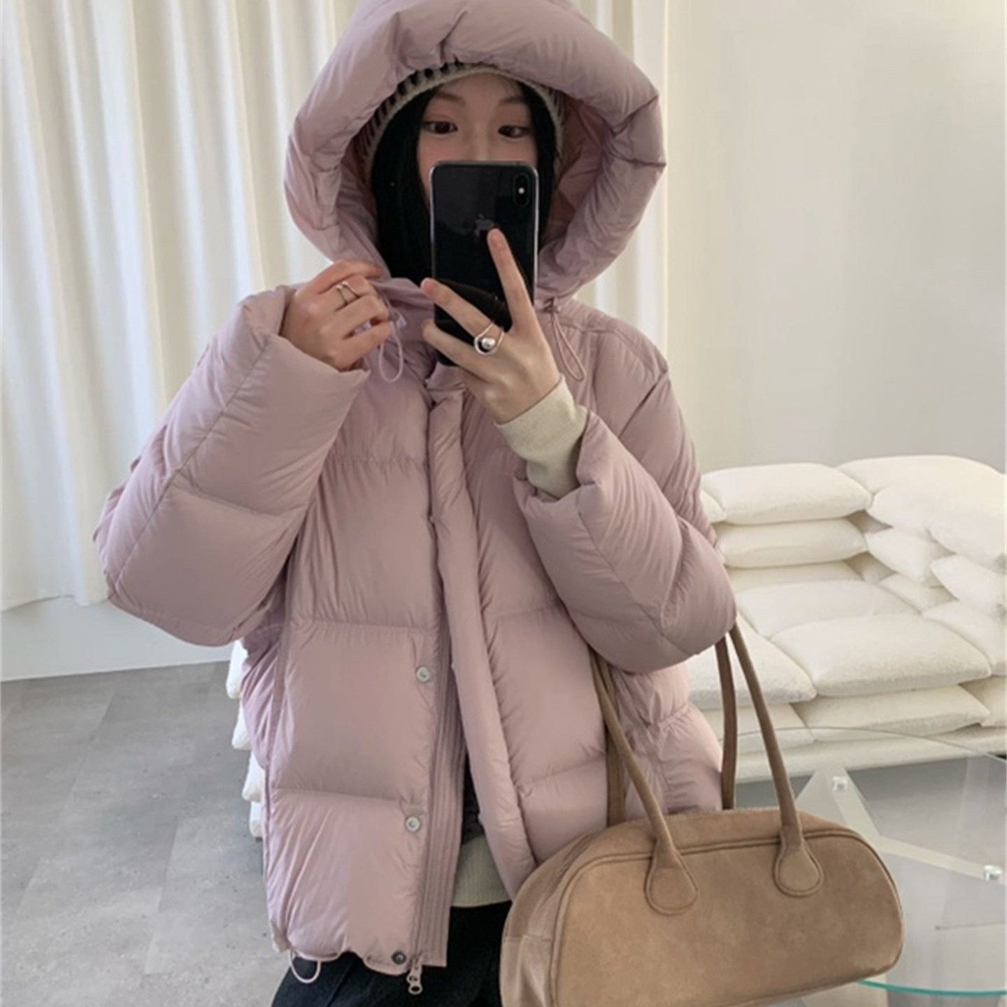 韩版云朵泡芙羽绒服女短款2025冬季新款连帽面包服90白鸭绒外套潮,女装/女士精品,羽绒服,淘宝优惠券,粉丝福利购,淘宝优惠卷