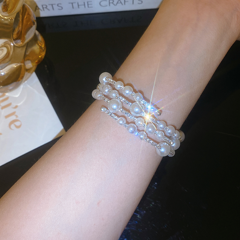 法式仿珍珠碎钻多层手镯女精致气质设计感手环个性时尚高级感手饰