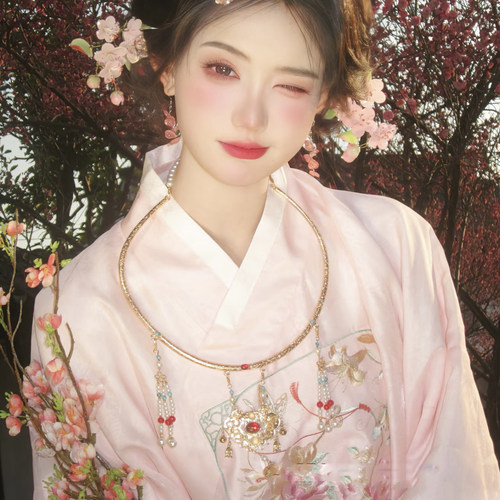 复古风平安锁璎珞富贵金色项圈