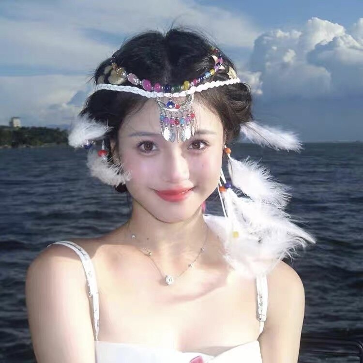 波西米亚超仙羽毛飘带眉心坠女民族风气质彩色圆珠额饰旅游发饰品