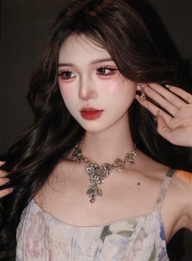 高级感重工银色耳饰项链套装气质水滴晚礼服超闪夸张轻奢锁骨颈链