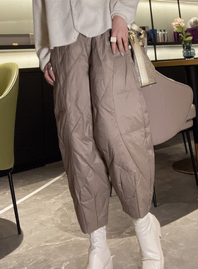 高级羽绒裤女外穿洋气时髦2025冬季新款时尚显瘦八九分羽绒棉裤潮
