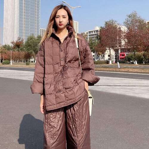 时尚常规衬衫领套头羽绒服