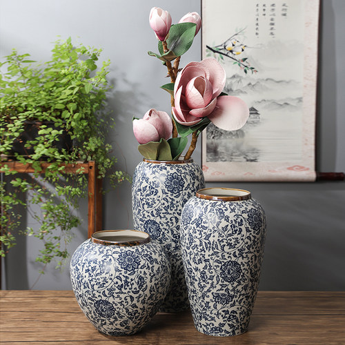 景德镇陶瓷三件套花花装饰品