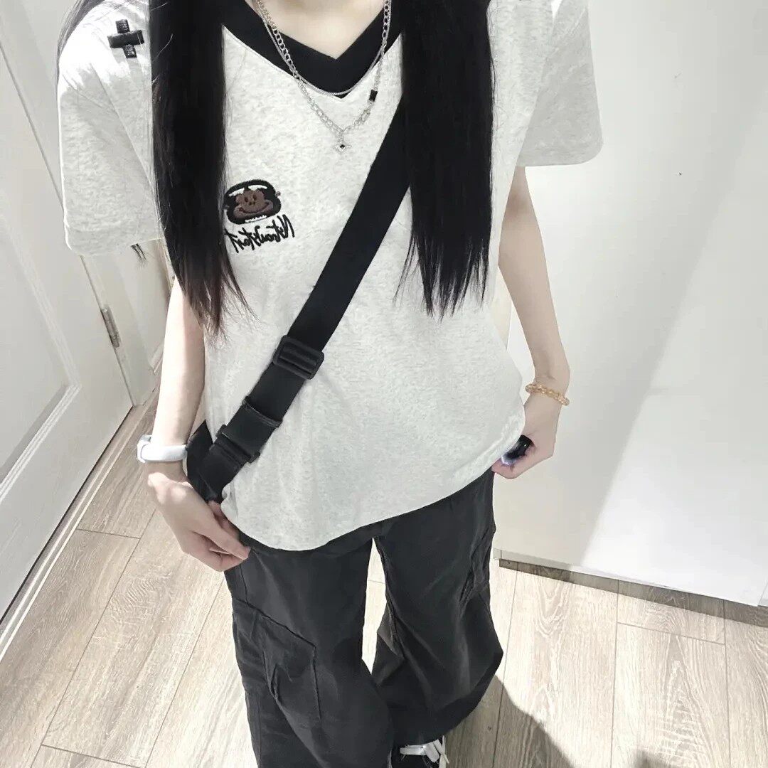 美式撞色V领刺绣长臂猿短袖T恤女夏新款卡通正肩显瘦休闲百搭上衣