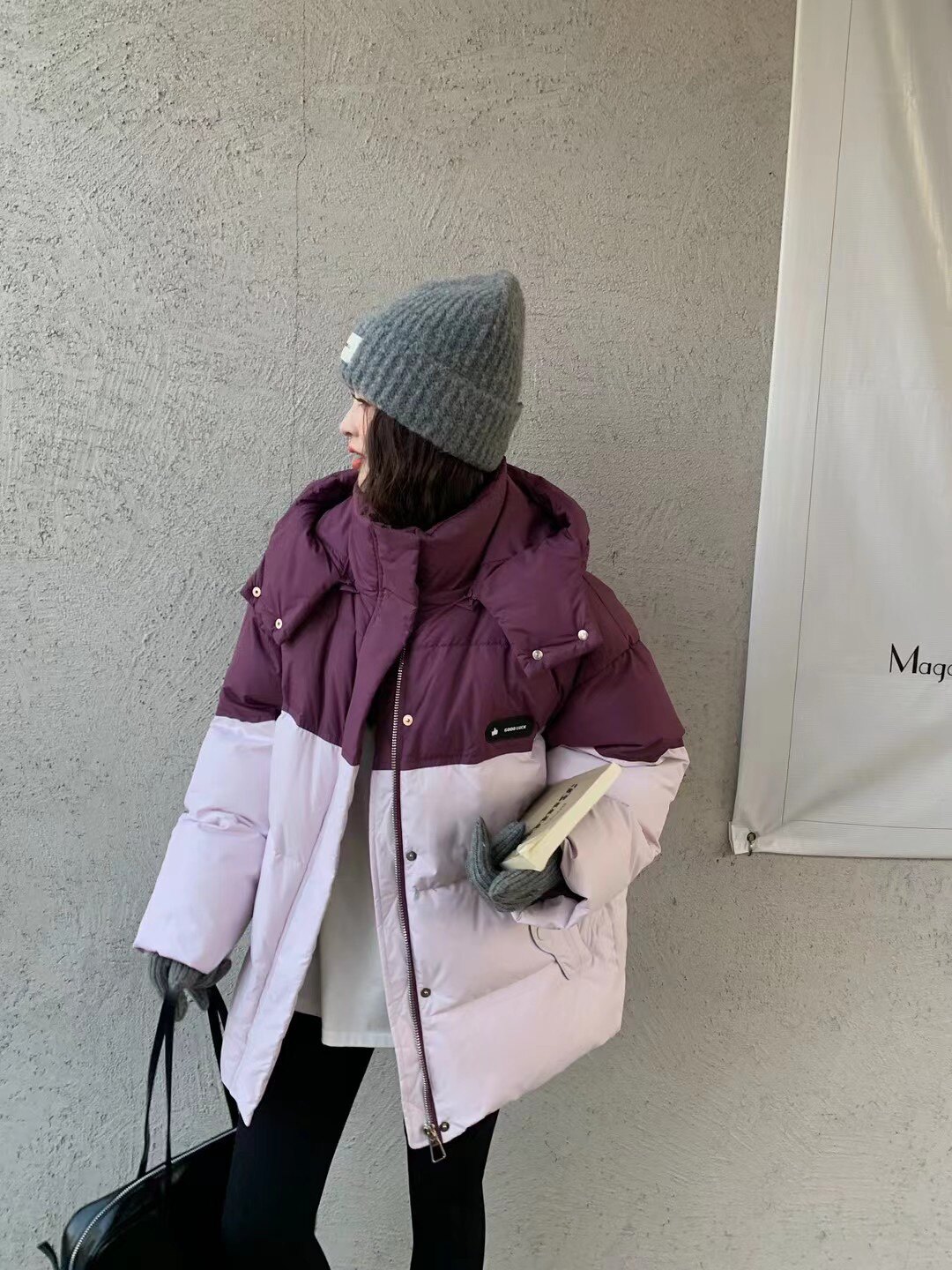 短款羽绒服女2025韩版新款小众设计感白鸭绒拼色面包服冬季外套潮