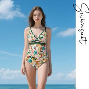 Amber外单绝美印花泡温泉女士连体泳衣性感细肩带遮肚显瘦带胸垫