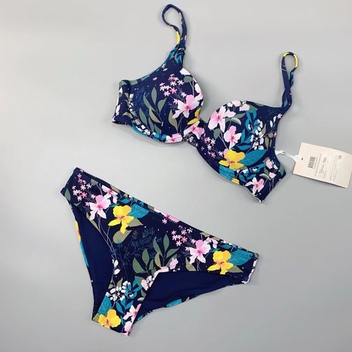 女士分体比基尼海岛印花泳衣钢圈