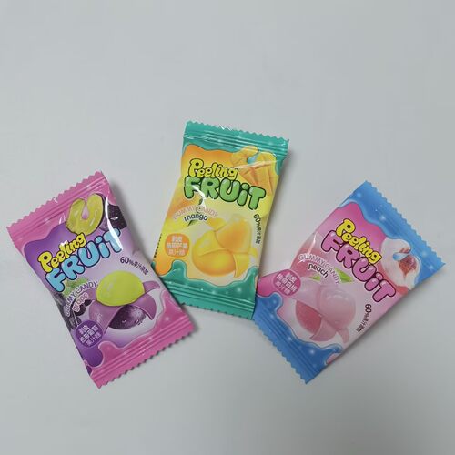 小牛顿嘴迷心窍剥皮白桃芒果葡萄果汁糖结婚喜糖休闲零食