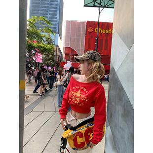 复古印花一字肩斜肩收腰套头卫衣女 美式 1件85折2件8折3件75折