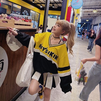 初代美希MEYSIKIM 宽松百搭韩系无帽慵懒风卫衣女2025新款MD1357