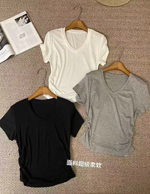 夏季薄款V领短袖T恤女设计感小众上衣百搭