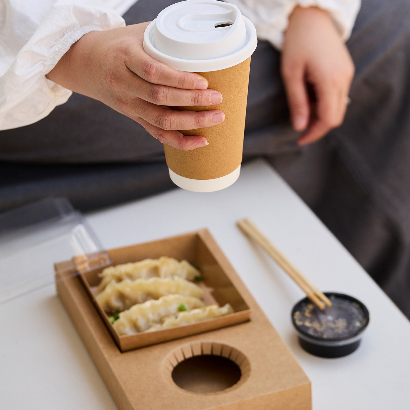 创意咖啡饺子一次性包装盒图片