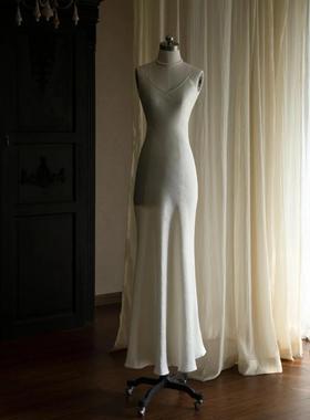 吉然JIRANDESIGN鎏云逸羽-真丝桑蚕丝高端定制吊带裙写真独家拍照