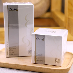 Olay玉兰油保湿美白防晒乳液面霜SPF19防光露隔离提亮粉底霜3合1