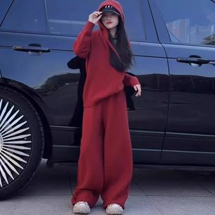 法国Uamtor女童2025秋季新款休闲套装儿童红色连帽针织秋装两件套