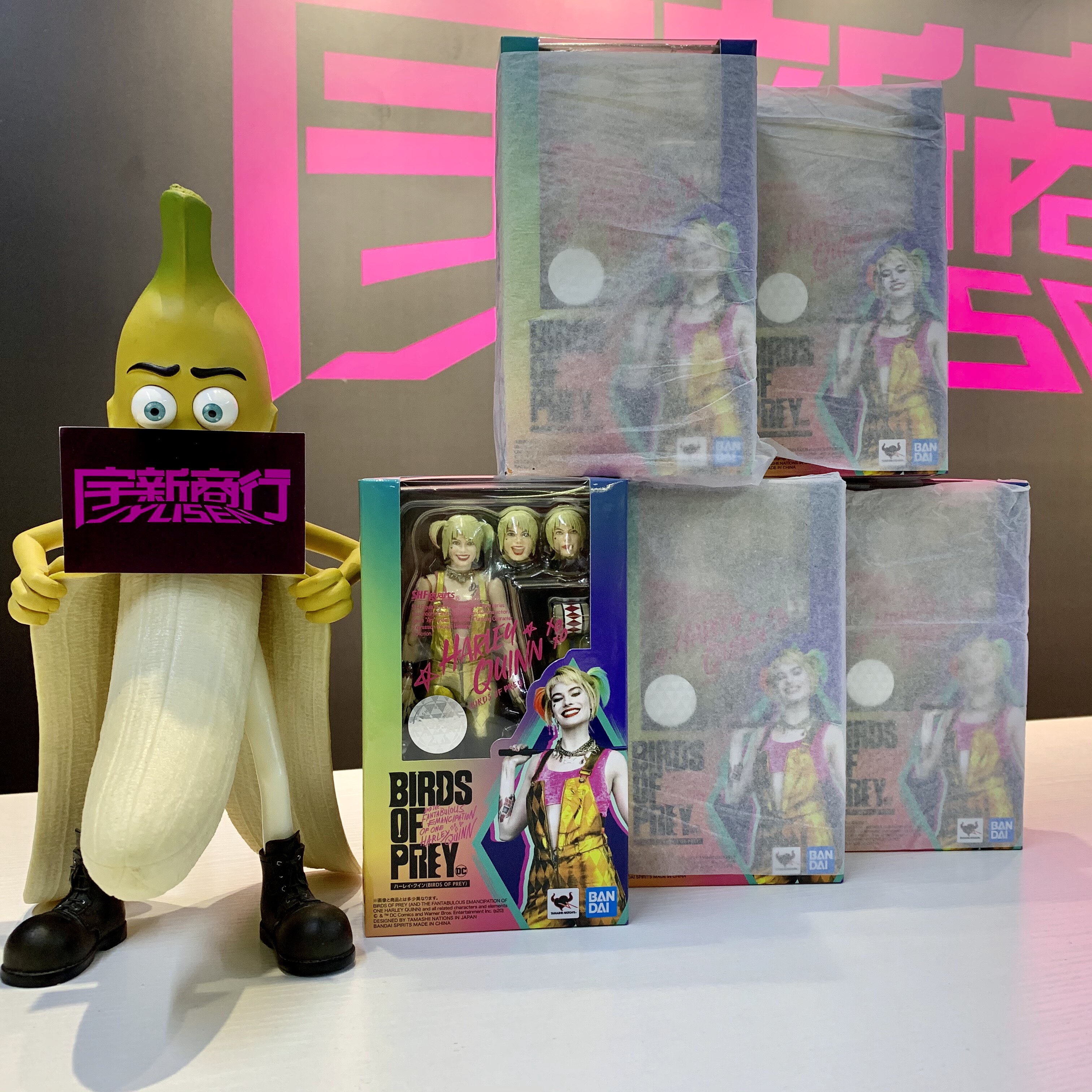 宇新商行 现货 万代 shf 猛禽小队和哈莉奎茵 小丑女 金色连衣服