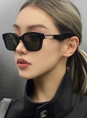 Women Sun Glasses Sunglasses For men blue Anti-glare Fashion