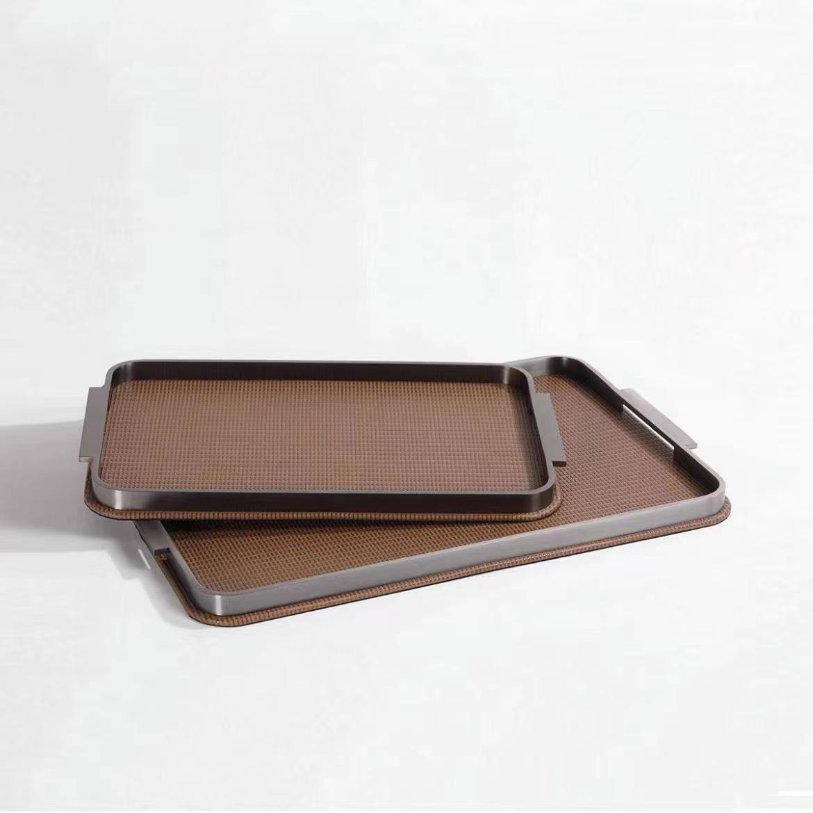 现代轻奢皮革金属托盘摆件软装饰品样板房间售楼处茶几桌面收纳盘