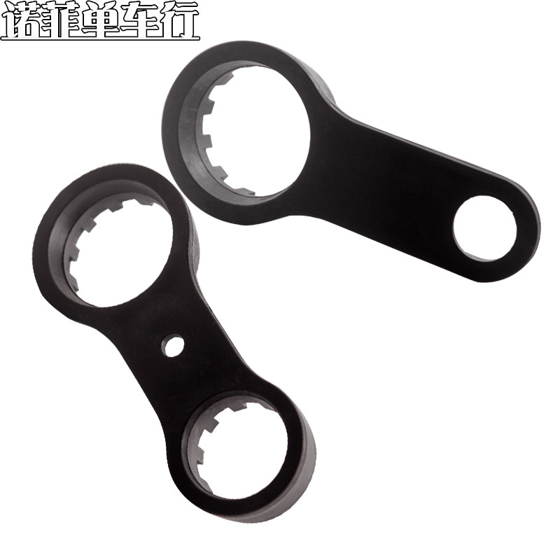 SMLLOW自行车前叉肩盖扳手拆卸