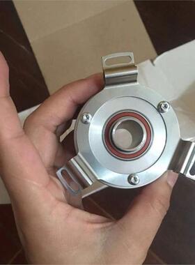 瑞士Baume编码器ITD22H01 2048 M NI S21SG8 F14 IP54堡盟光电