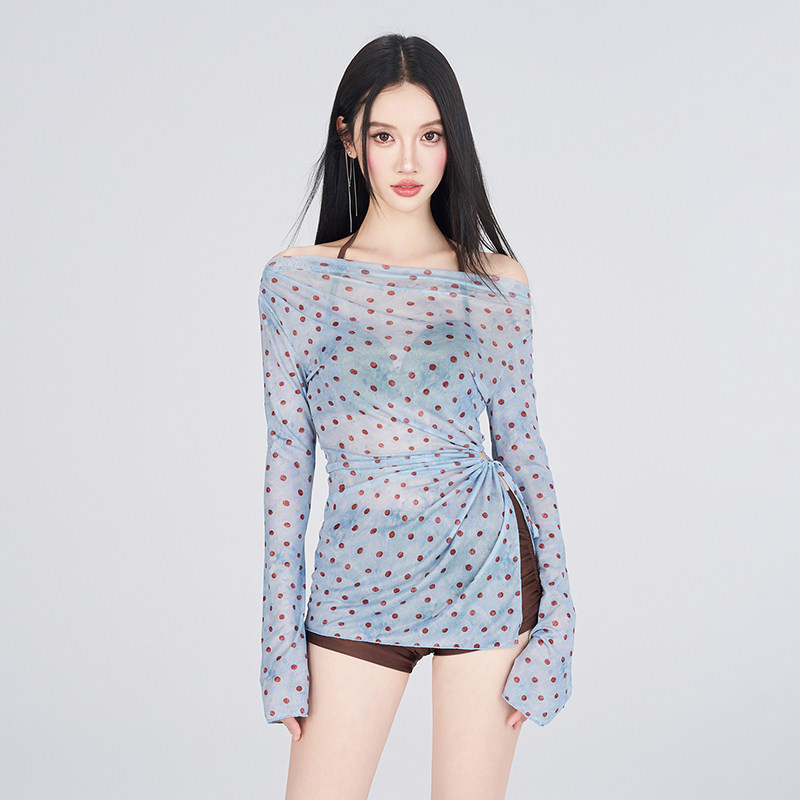 绝美纯欲2026新款分体泳衣女比基尼三件套高级感海边度假温泉纯欲