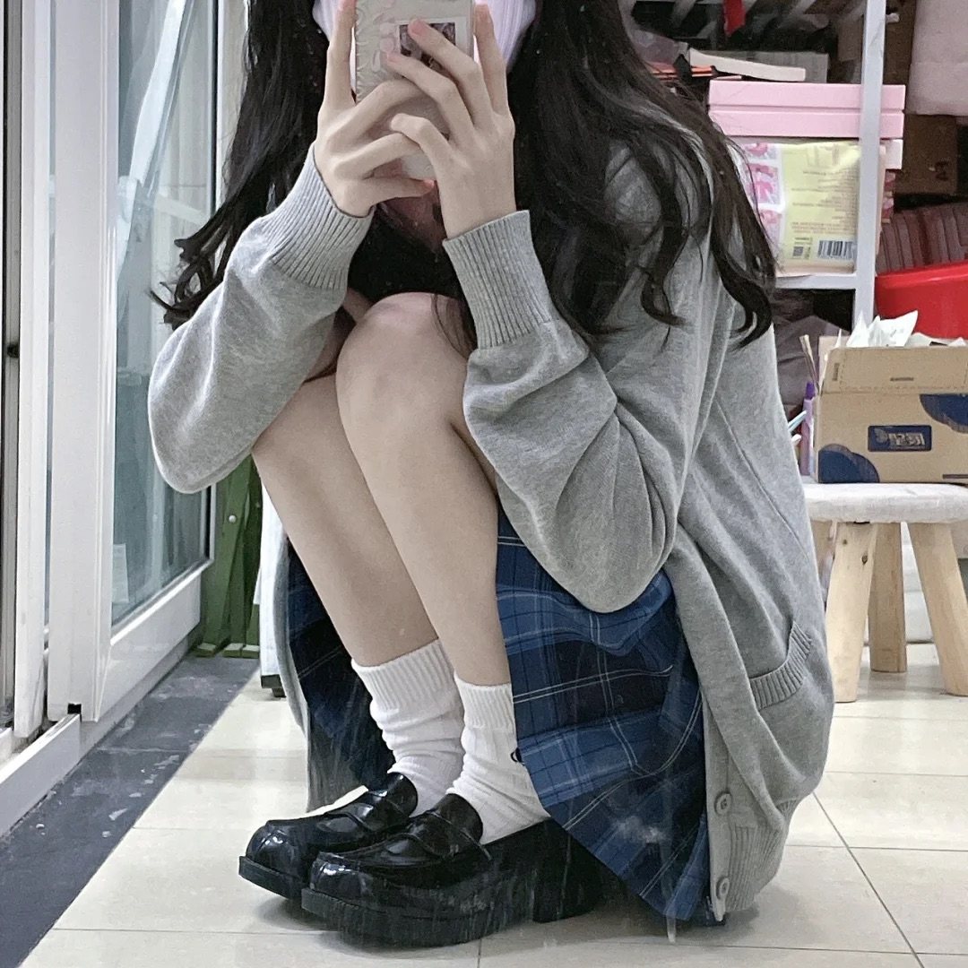 学院风JK制服女秋冬日系针织开衫毛衣叠穿冈梨田格裙校供感套装