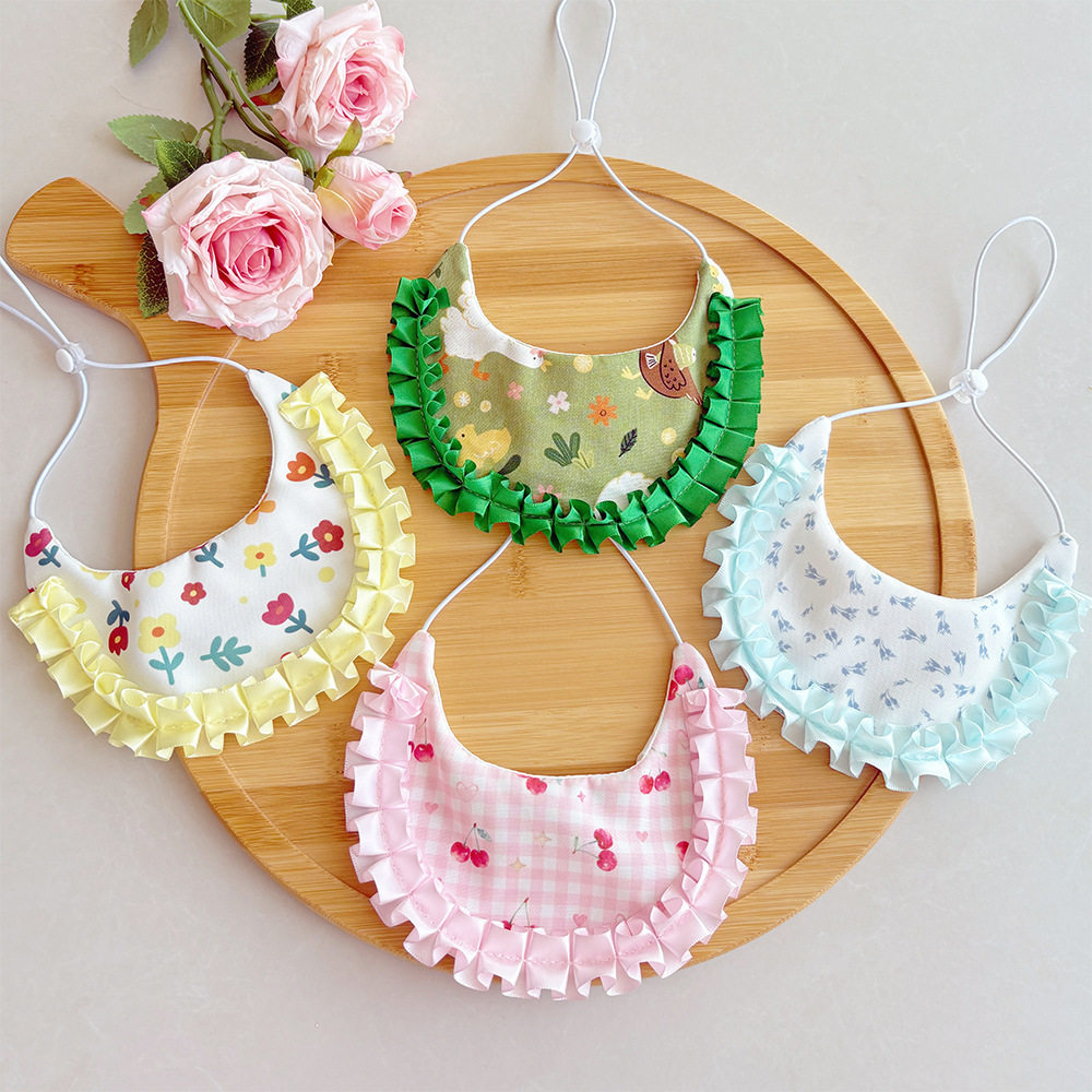 26夏猫咪围兜宠物口水巾狗狗围嘴围领小泰迪三角巾布艺卡通新款