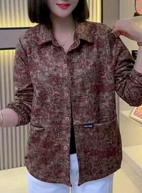 中老年女装春秋翻领碎花短款外套女士长袖宽松洋气小个子纽扣上衣