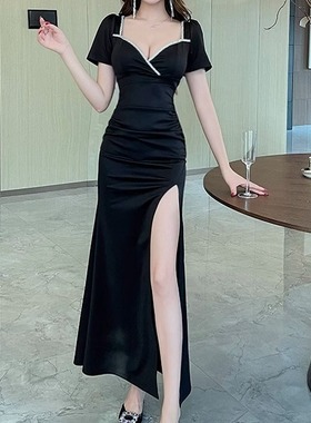 性感连衣裙2025新款黑色深v晚礼服女夜总店高级感柔式技师工作服