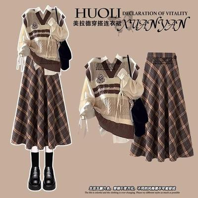 深秋初冬美拉德穿搭学院风长袖连衣裙女2024新款小个子jk制服套装